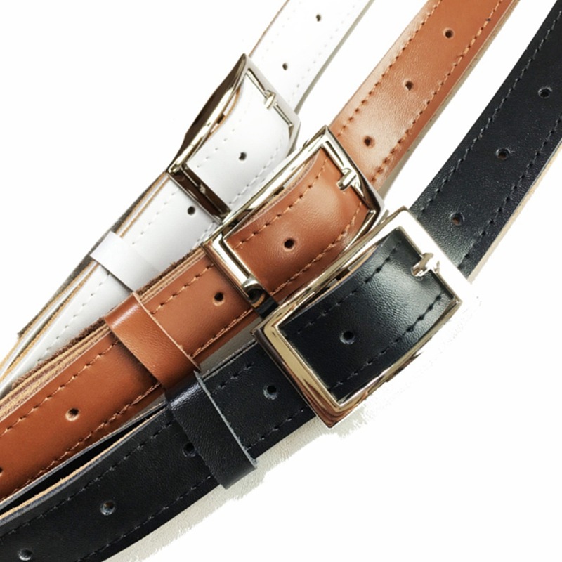 Adjustable leather and metal mandolin strap, buckle view