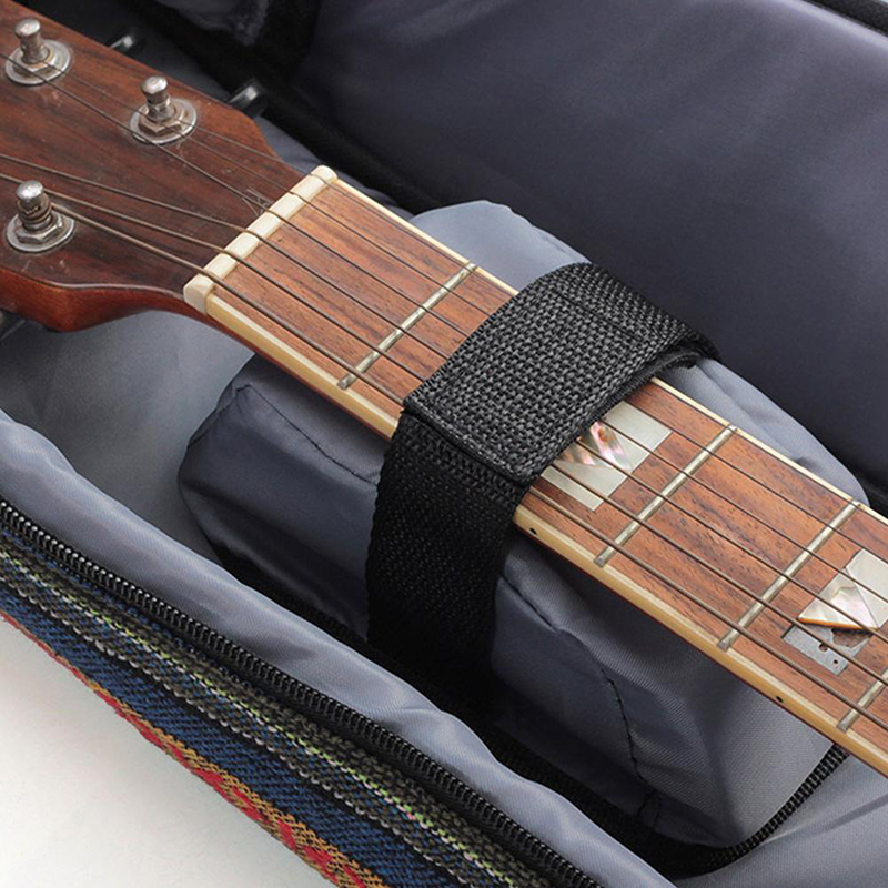 Maintenance of the guitar case for an acoustic guitar with a vintage look