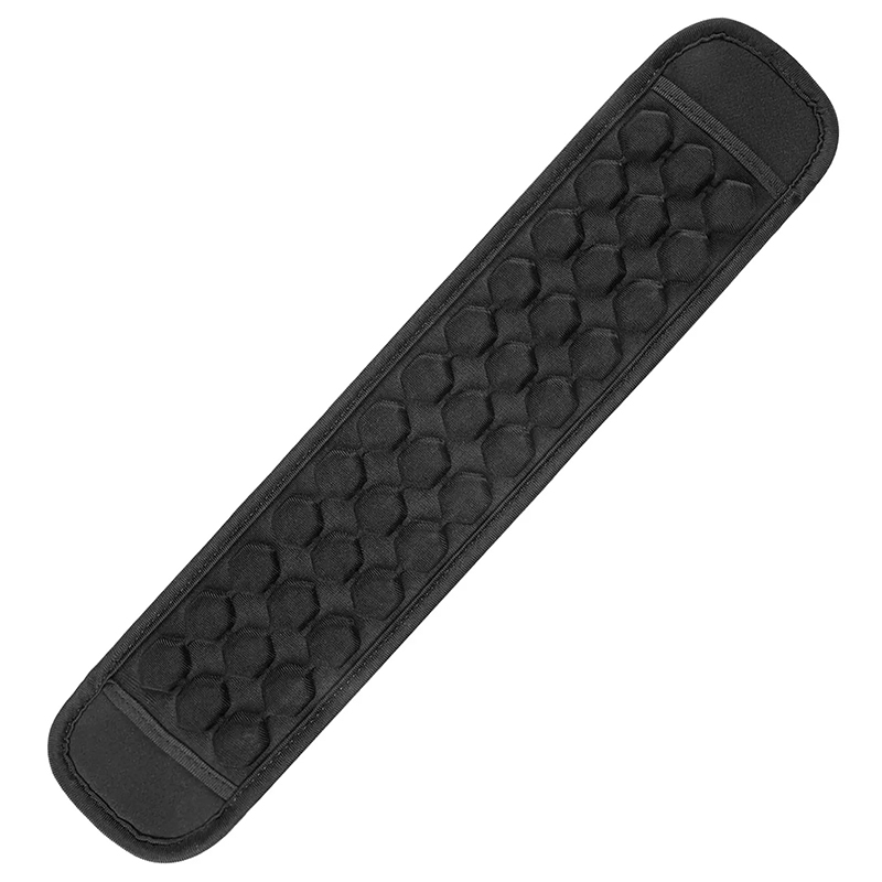 Details of ergonomic strap for guitar and/or bass shoulder