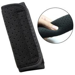 Detail of shoulder pad for removable guitar strap with breathable foam