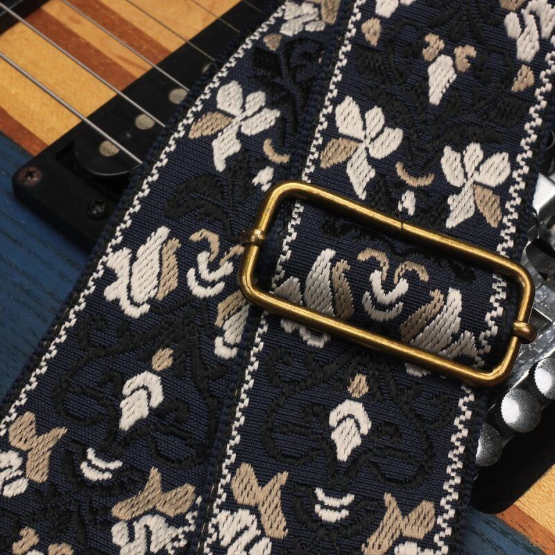 Details of the Vintage Baroque Blooming Guitar Strap
