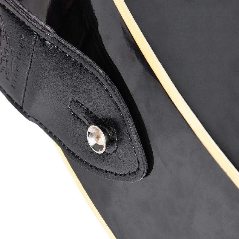 Example of the Brilliant Dragon Guitar Strap from Japan being attached