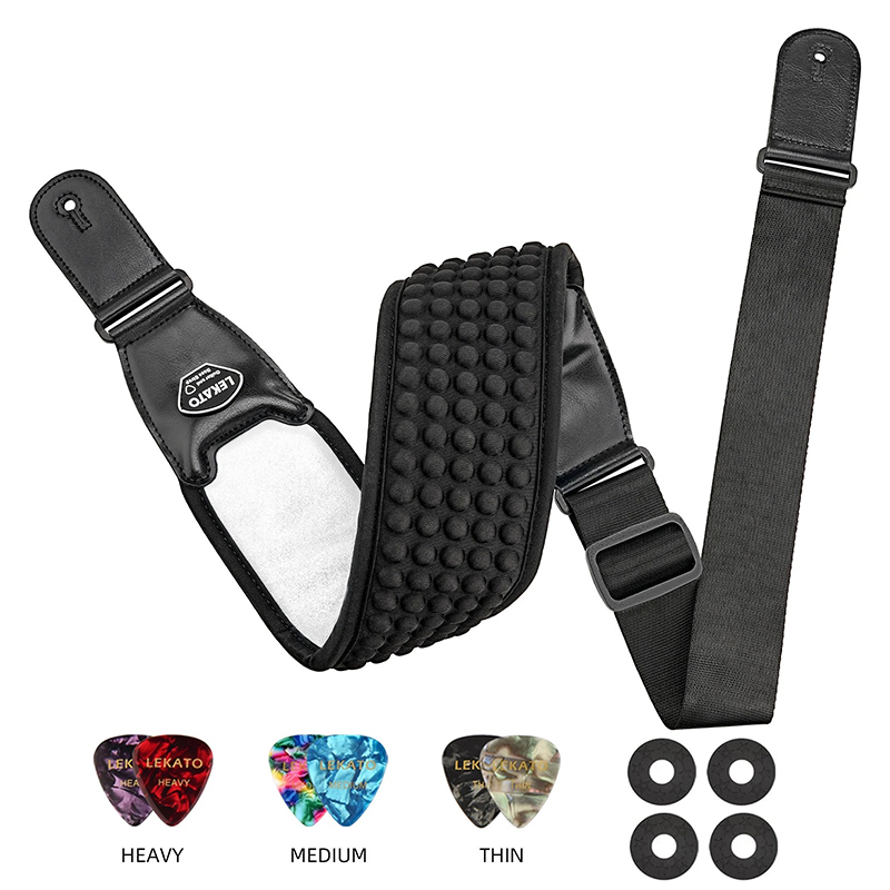 Ergonomic bass strap with white 3D padding