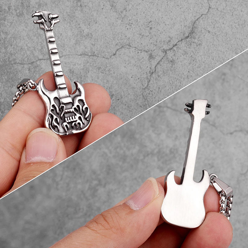 Complete details of the "Hell Guitar" Pendant - Spirit of Rock and Metal