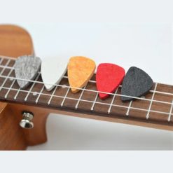 Set of 4 soft felt and colorful picks for ukulele