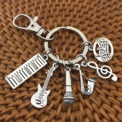 Magnificent Guitar Keychain with Enchanting Melody