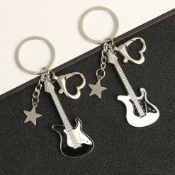Electric Guitar Keychain with Star Charm and Heart-Shaped Carabiner