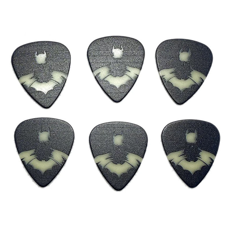 Details of guitar picks with bat motif - Lot of 5 or 50 pieces