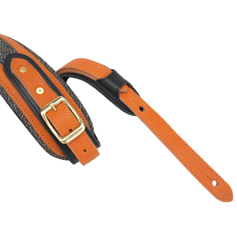 View of the end of the Deluxe Bass Guitar Strap made of Genuine Padded Leather