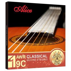 Avant Strings Classical Guitar Concert Strings with High-Pitched Carbon in Explosive Ti-Gold Color but Not Lacking in Finesse