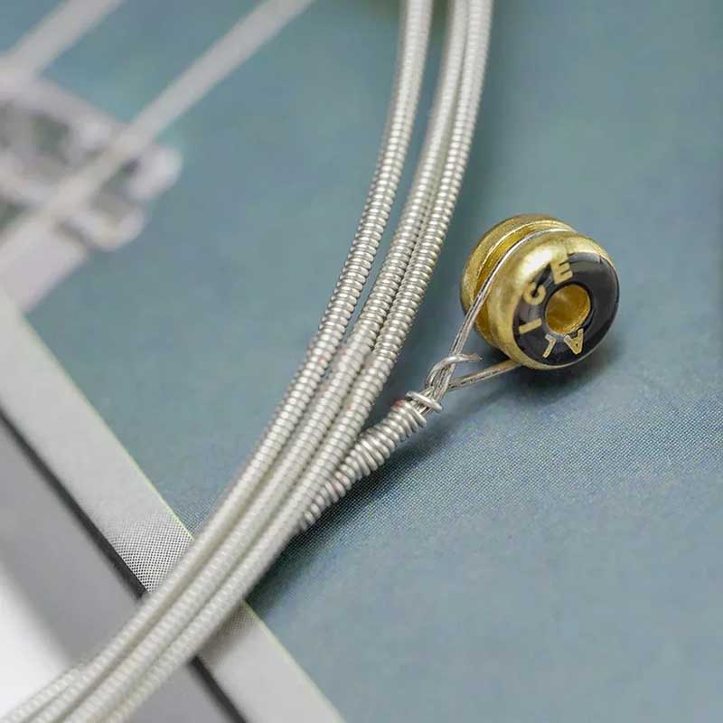 Detailed view of Electric Bass Strings - Concert Strings, Multi-layer Nano Coating