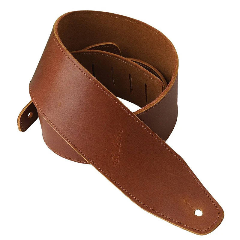 General view of the full-grain leather guitar strap with classic elegance