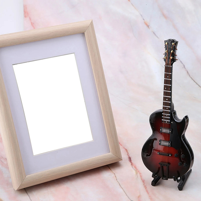 Miniature Avant Guitar 'Red Velvet Jazz