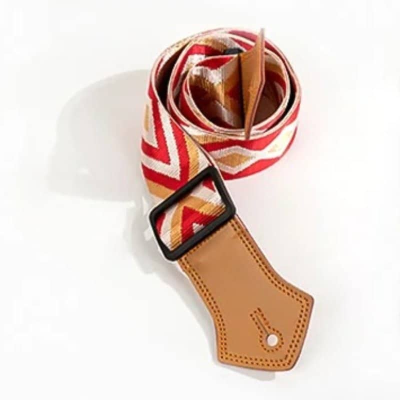 Details of the Vintage Diamond Red and Honey Guitar Strap