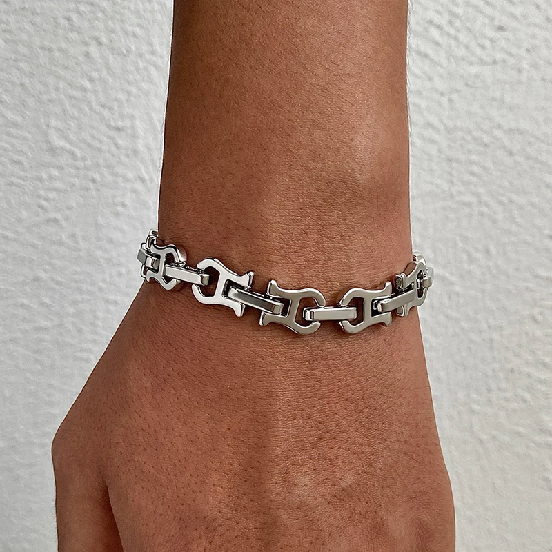View - Metal Riff Guitar Bracelet Scope