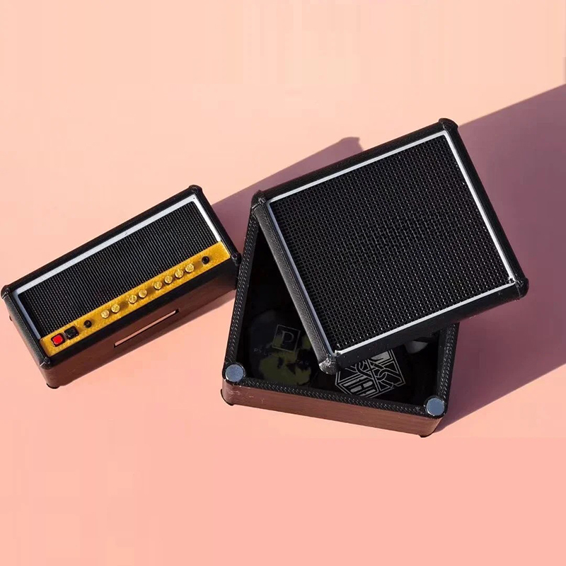 Vue de face Porte-Médiators Amplificateur Mini Stack “Rock Legend”