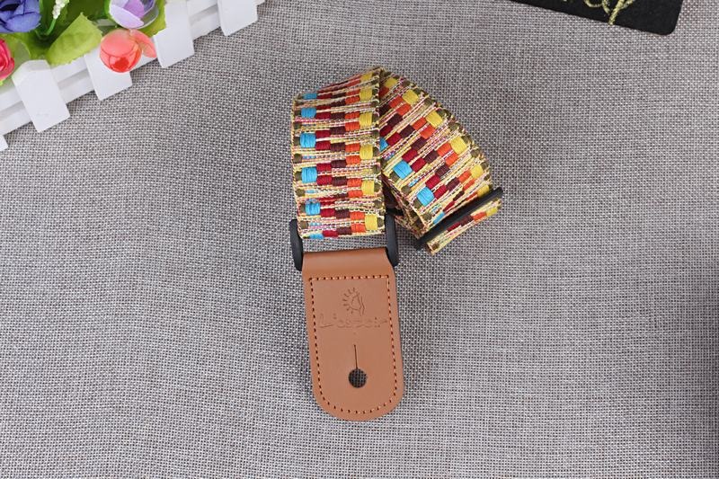 Sangle pour ukulélé petite guitare hawaïenne - modèle 1